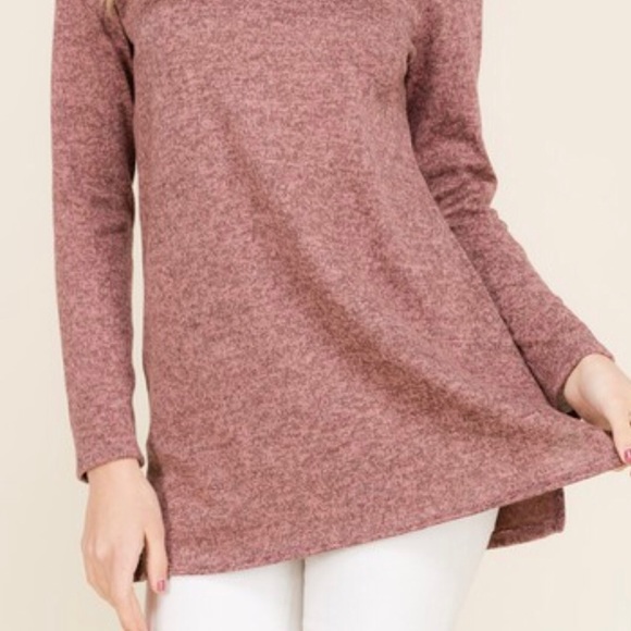 Mock Neck fashion top - Picture 2 of 2